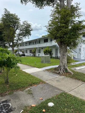 $110,000 | 100 Northwest 204th Street, Unit 3, Miami Gardens, FL 33169