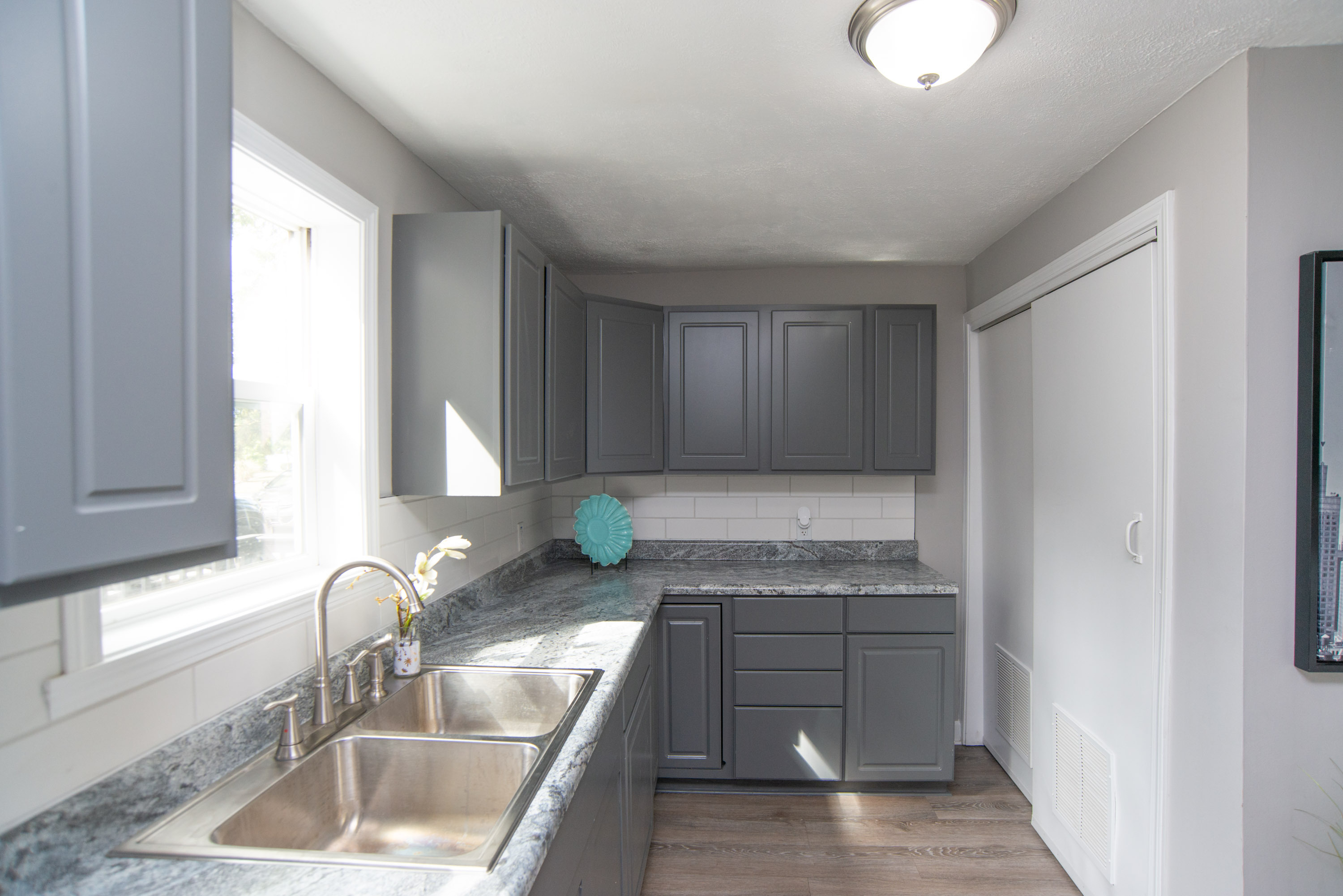 309 West Stop 11 Road Indianapolis, IN 46217 - Photo 11 of 42 Gallery Image 11