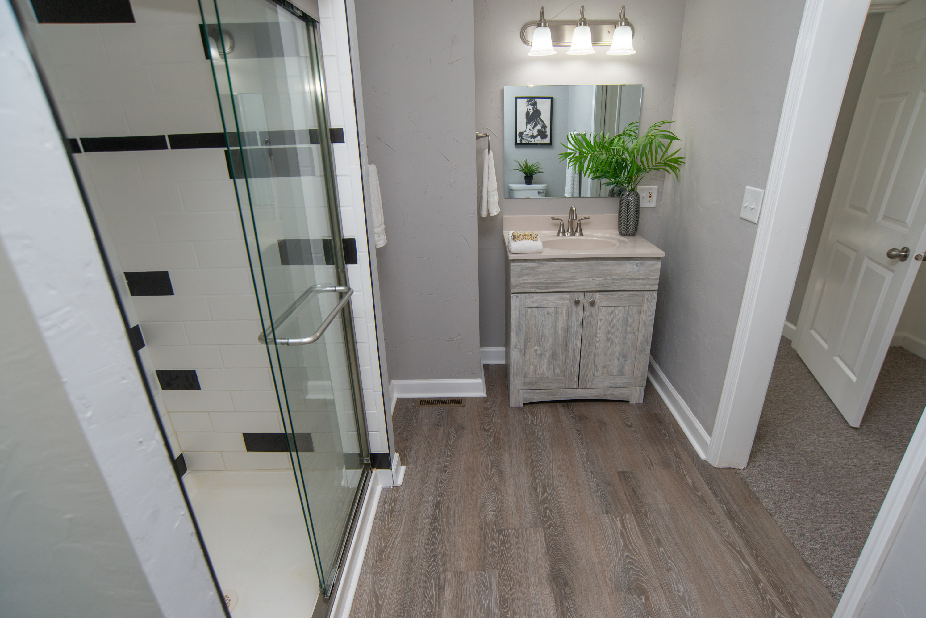 309 West Stop 11 Road Indianapolis, IN 46217 - Photo 24 of 42 Gallery Image 24