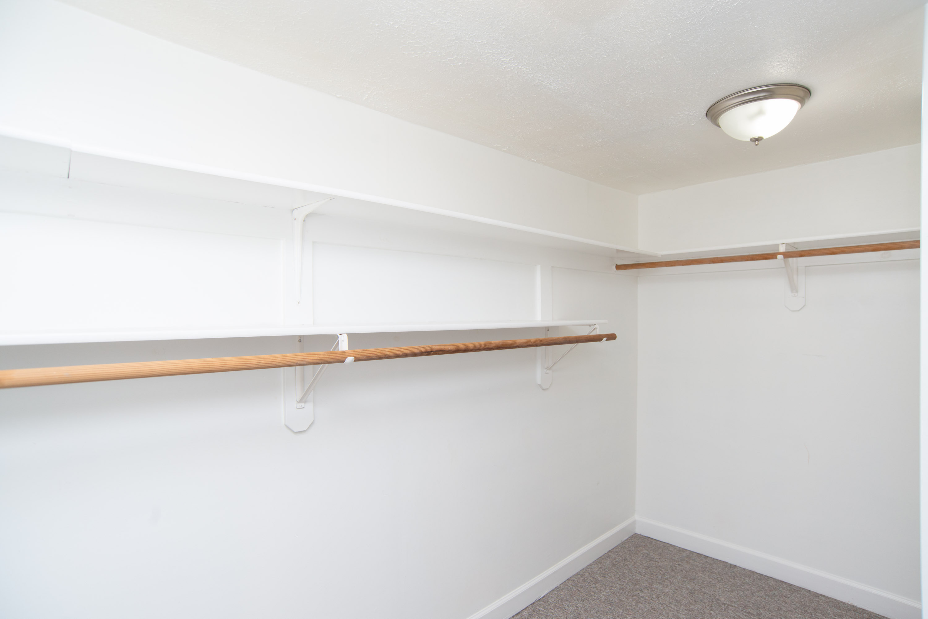 309 West Stop 11 Road Indianapolis, IN 46217 - Photo 25 of 42 Gallery Image 25
