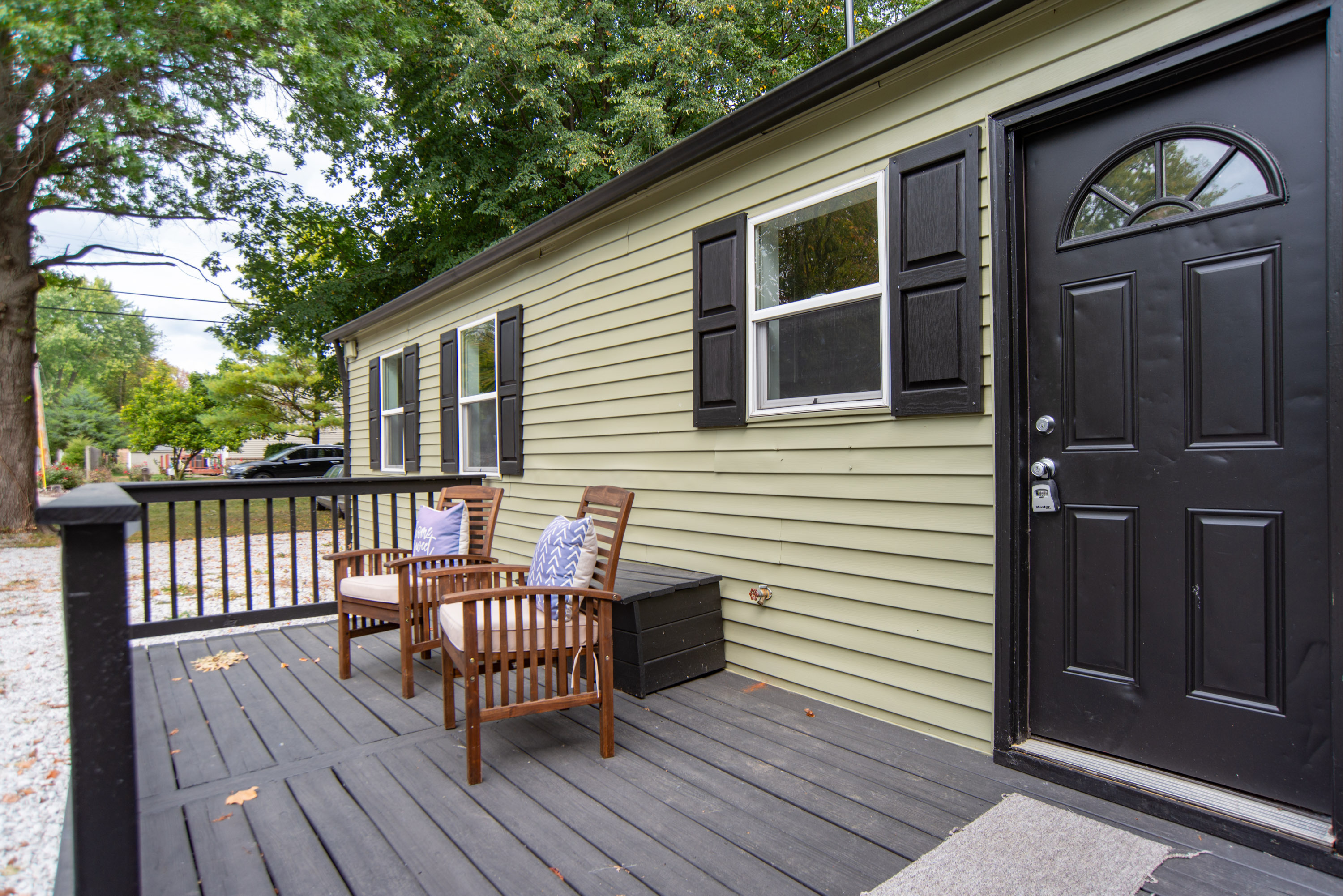 309 West Stop 11 Road Indianapolis, IN 46217 - Photo 3 of 42 Gallery Image 3