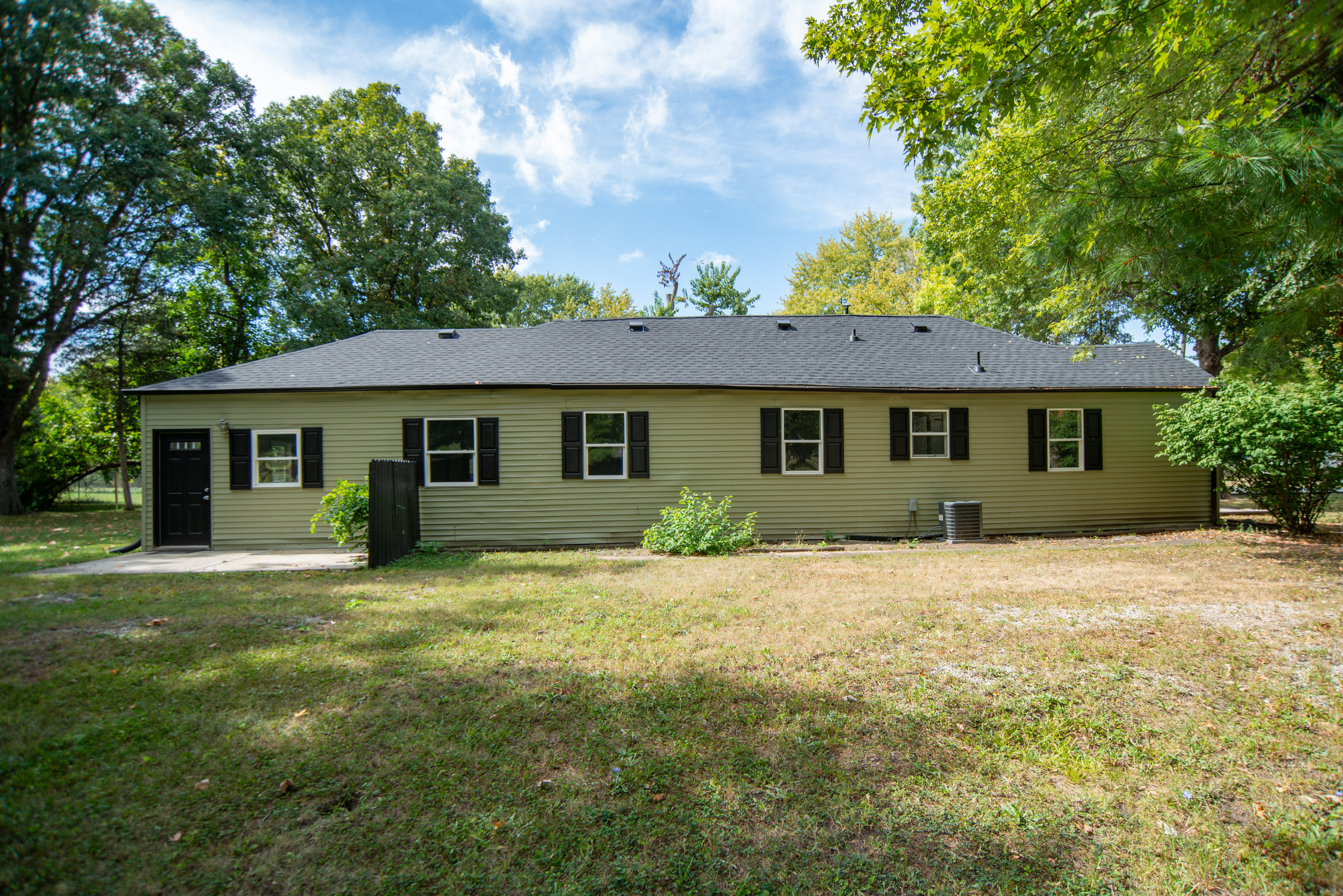 309 West Stop 11 Road Indianapolis, IN 46217 - Photo 34 of 42 Gallery Image 34