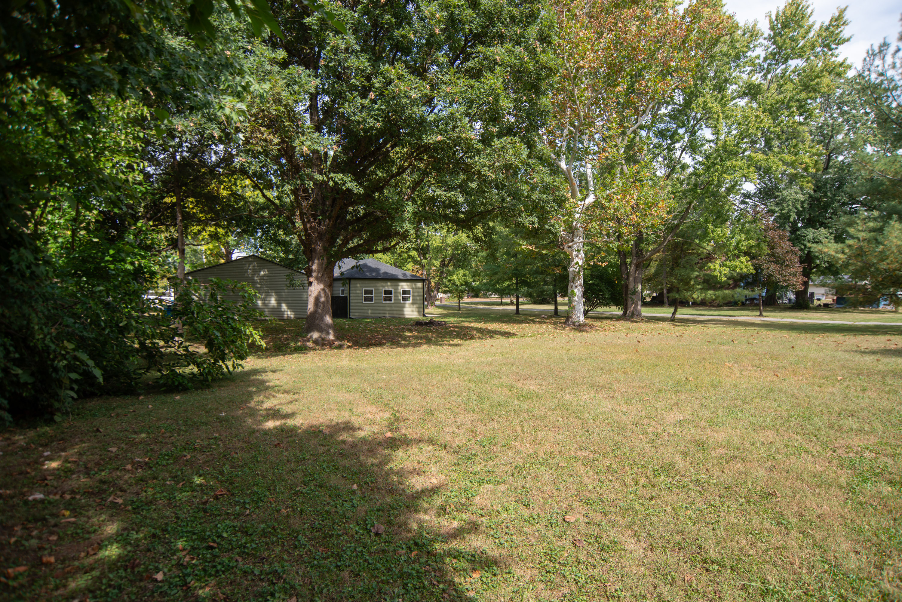 309 West Stop 11 Road Indianapolis, IN 46217 - Photo 37 of 42 Gallery Image 37