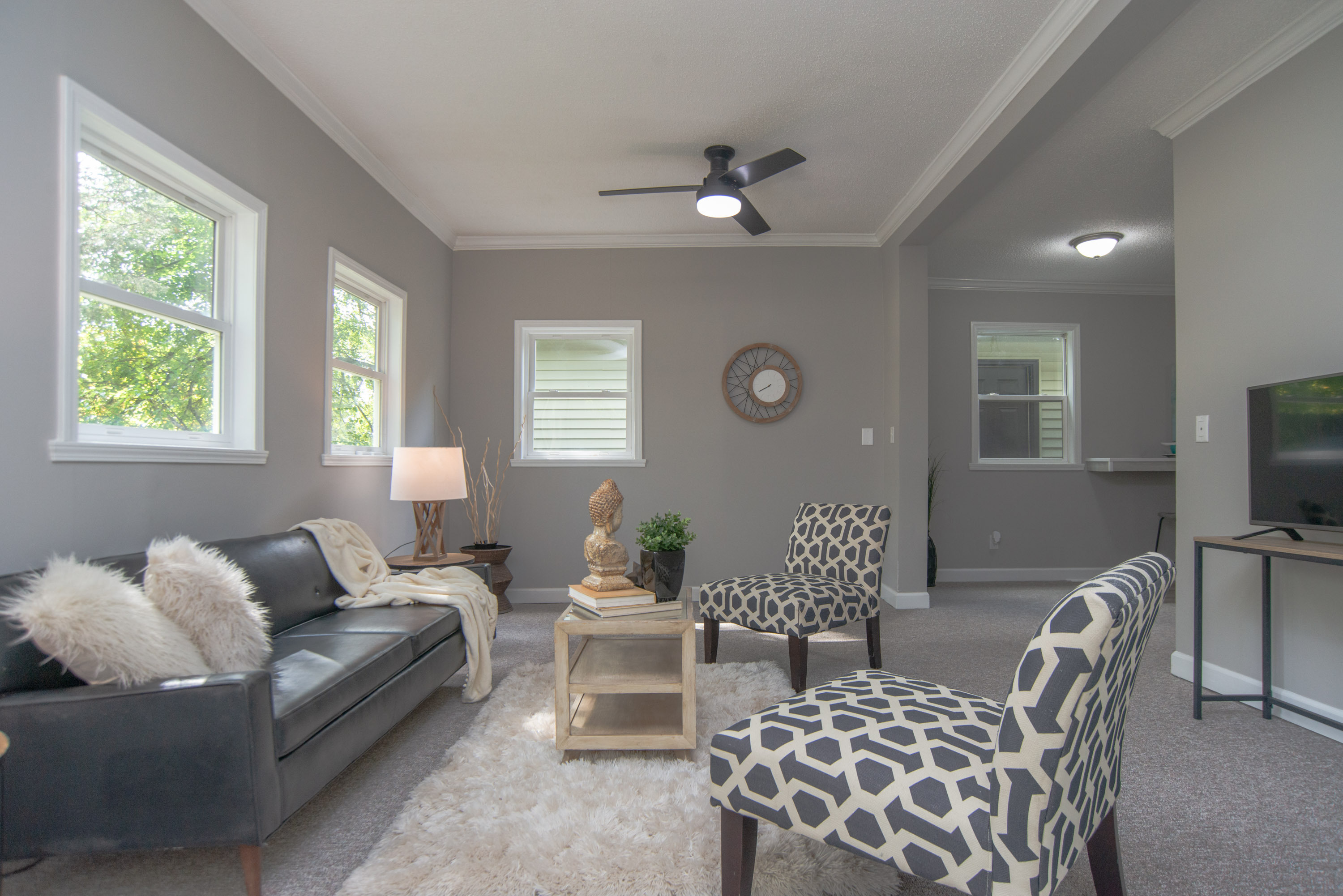 309 West Stop 11 Road Indianapolis, IN 46217 - Photo 5 of 42 Gallery Image 5