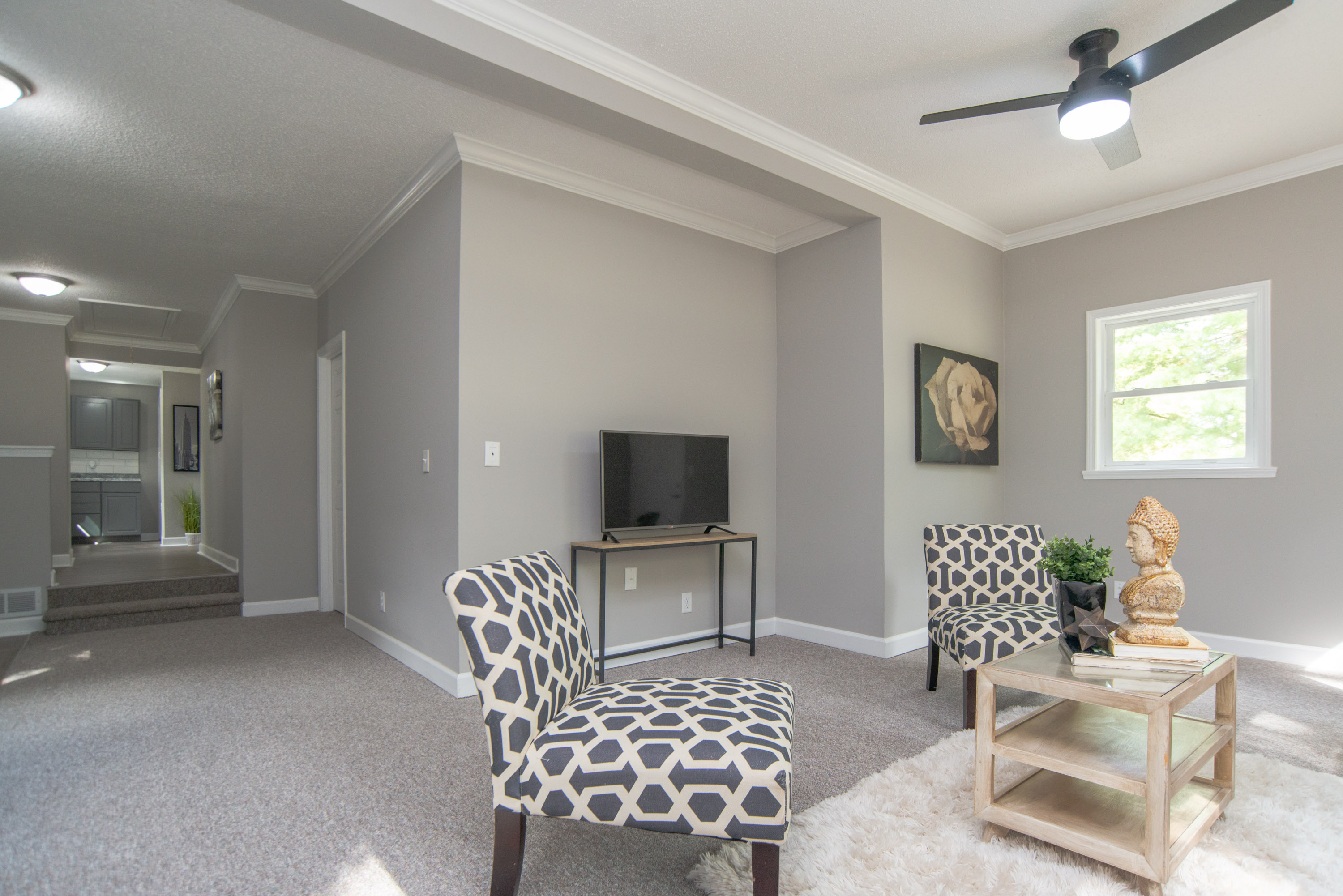309 West Stop 11 Road Indianapolis, IN 46217 - Photo 7 of 42 Gallery Image 7
