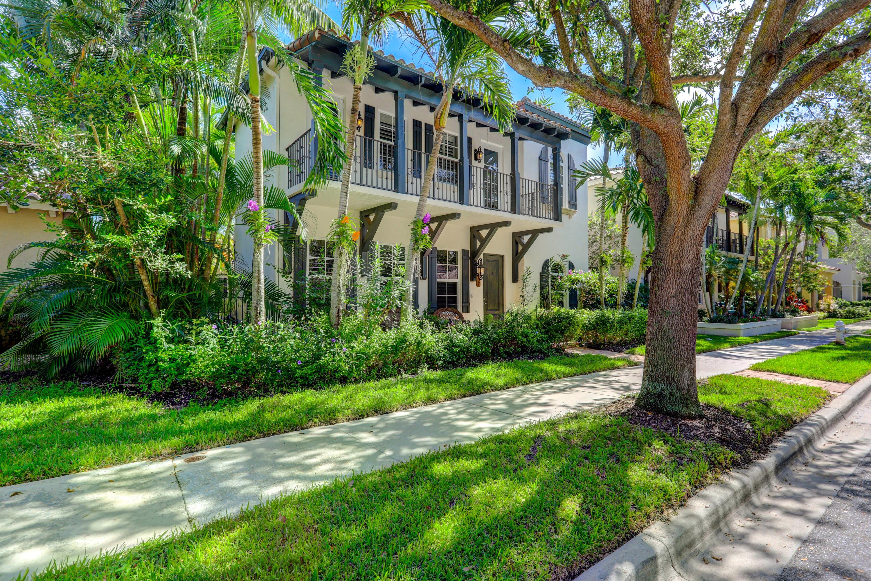 107 Barcelona Drive Jupiter, FL 33458 - Photo 2 of 73 Exterior Front