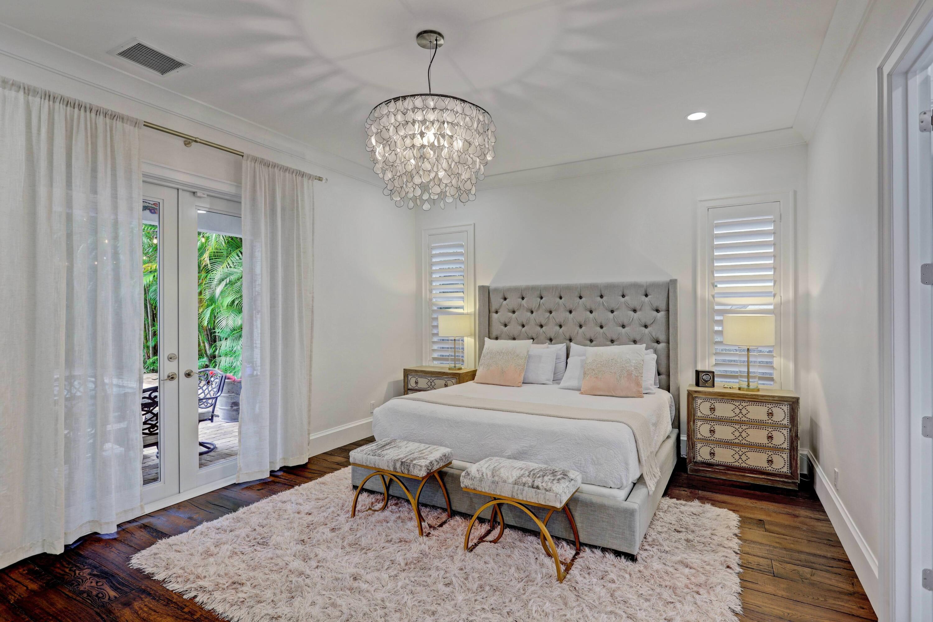 107 Barcelona Drive Jupiter, FL 33458 - Photo 21 of 73 Primary Bedroom