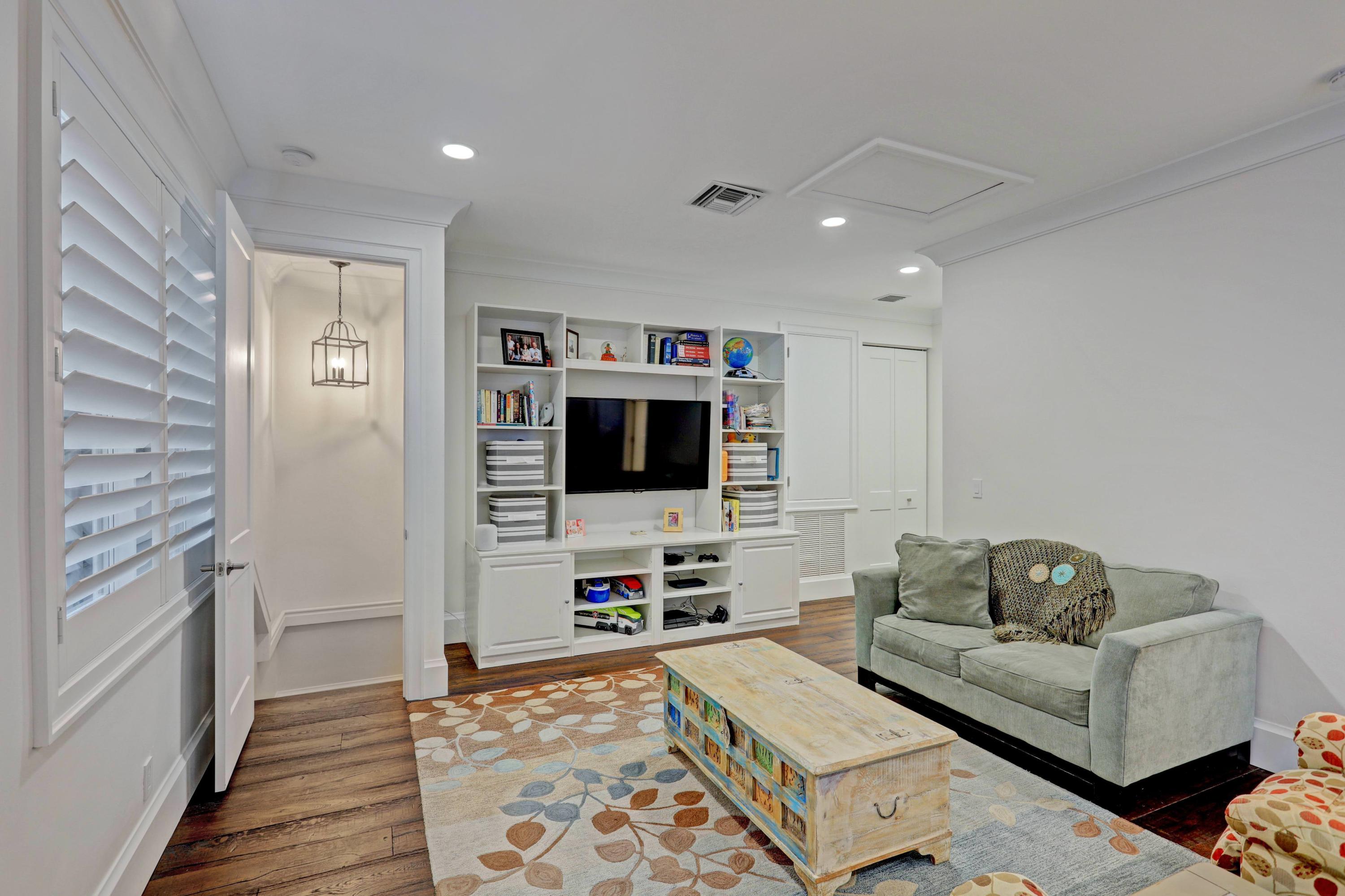 107 Barcelona Drive Jupiter, FL 33458 - Photo 50 of 73 Bedroom 6 / Guest Suite