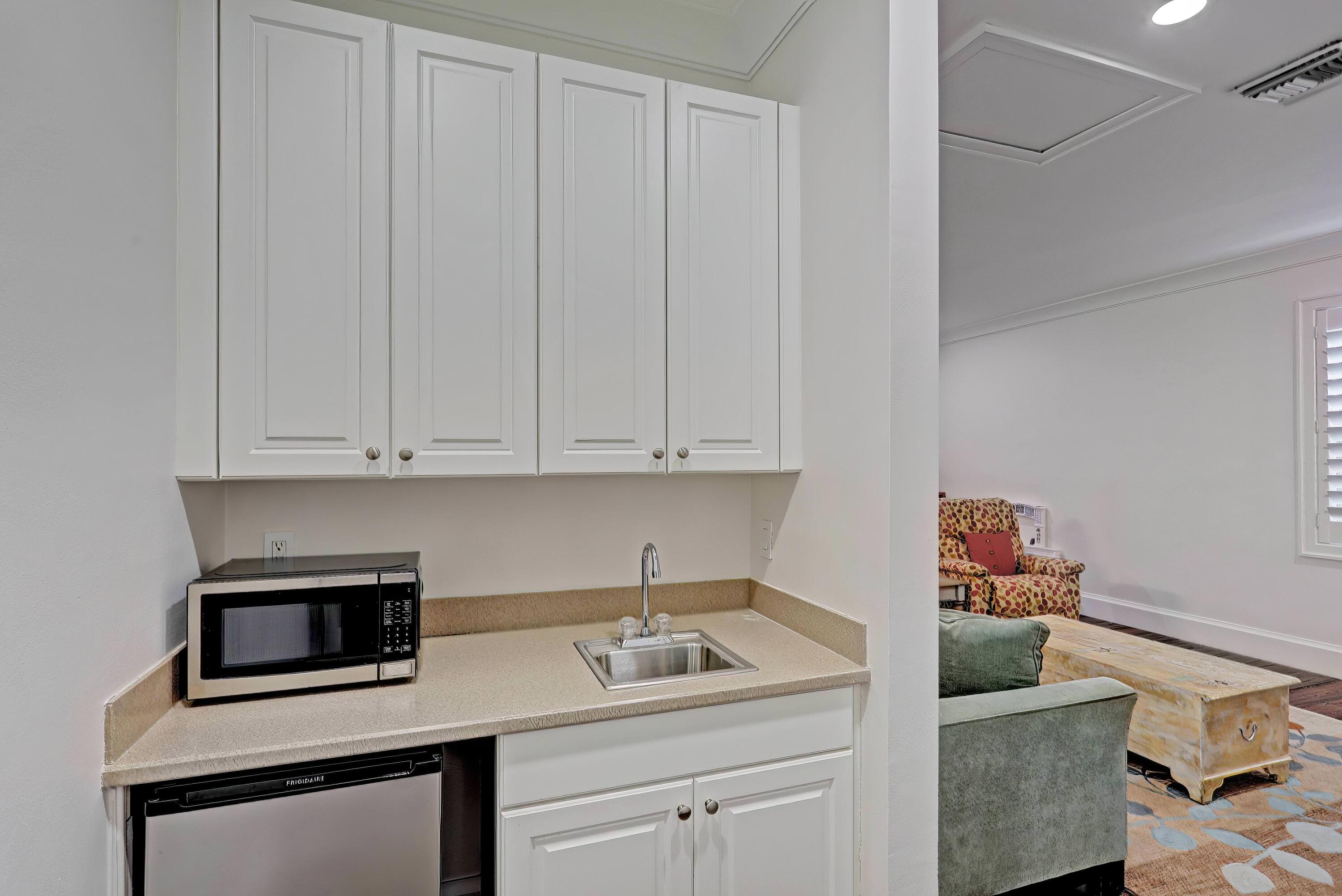 107 Barcelona Drive Jupiter, FL 33458 - Photo 53 of 73 Bedroom 6 /Guest Suite