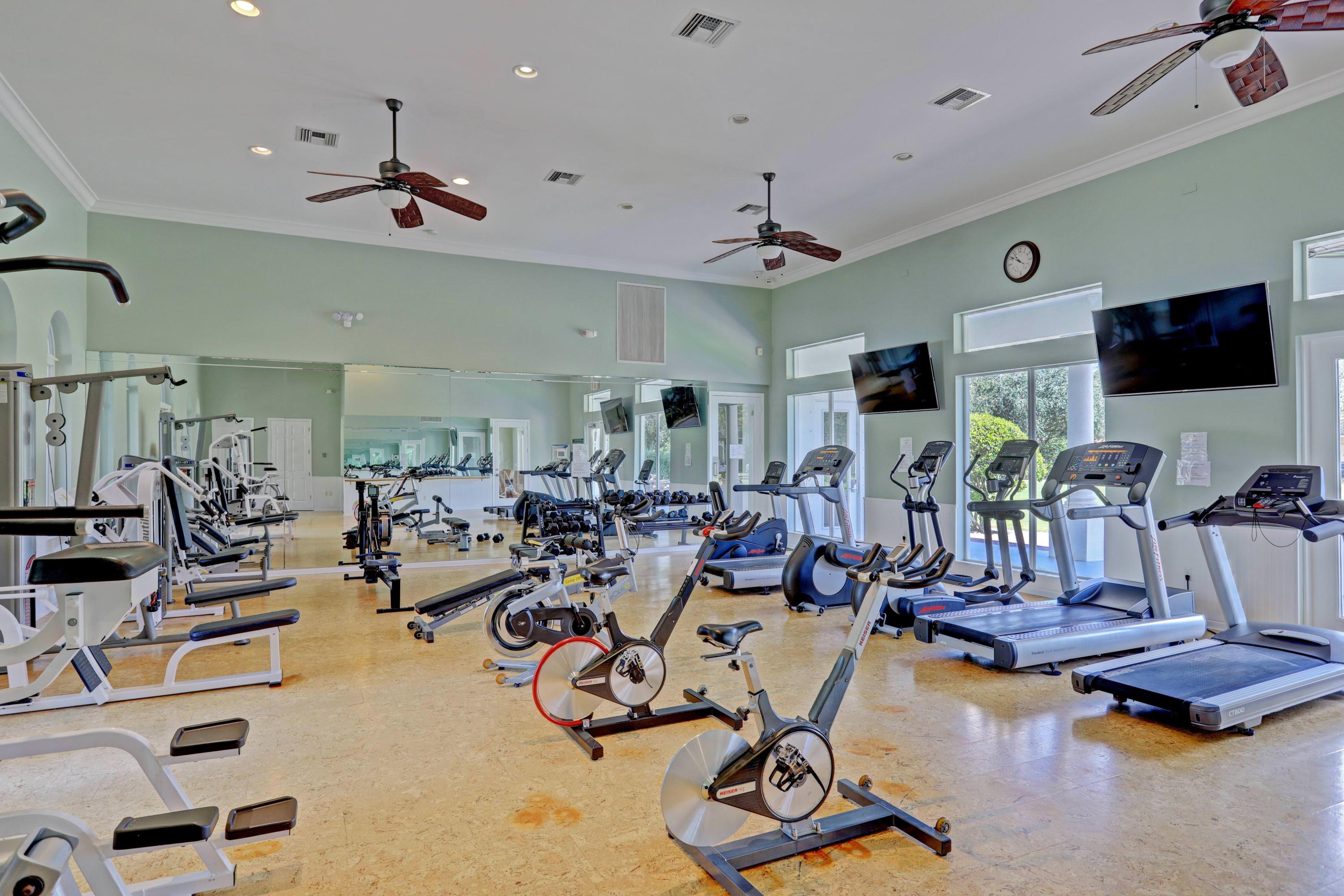 107 Barcelona Drive Jupiter, FL 33458 - Photo 69 of 73 Community Gym