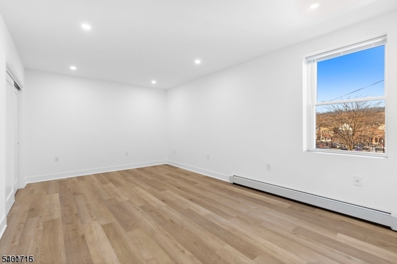 556 Main Street, Unit 2 Orange, NJ 07050 - Photo 5 of 8