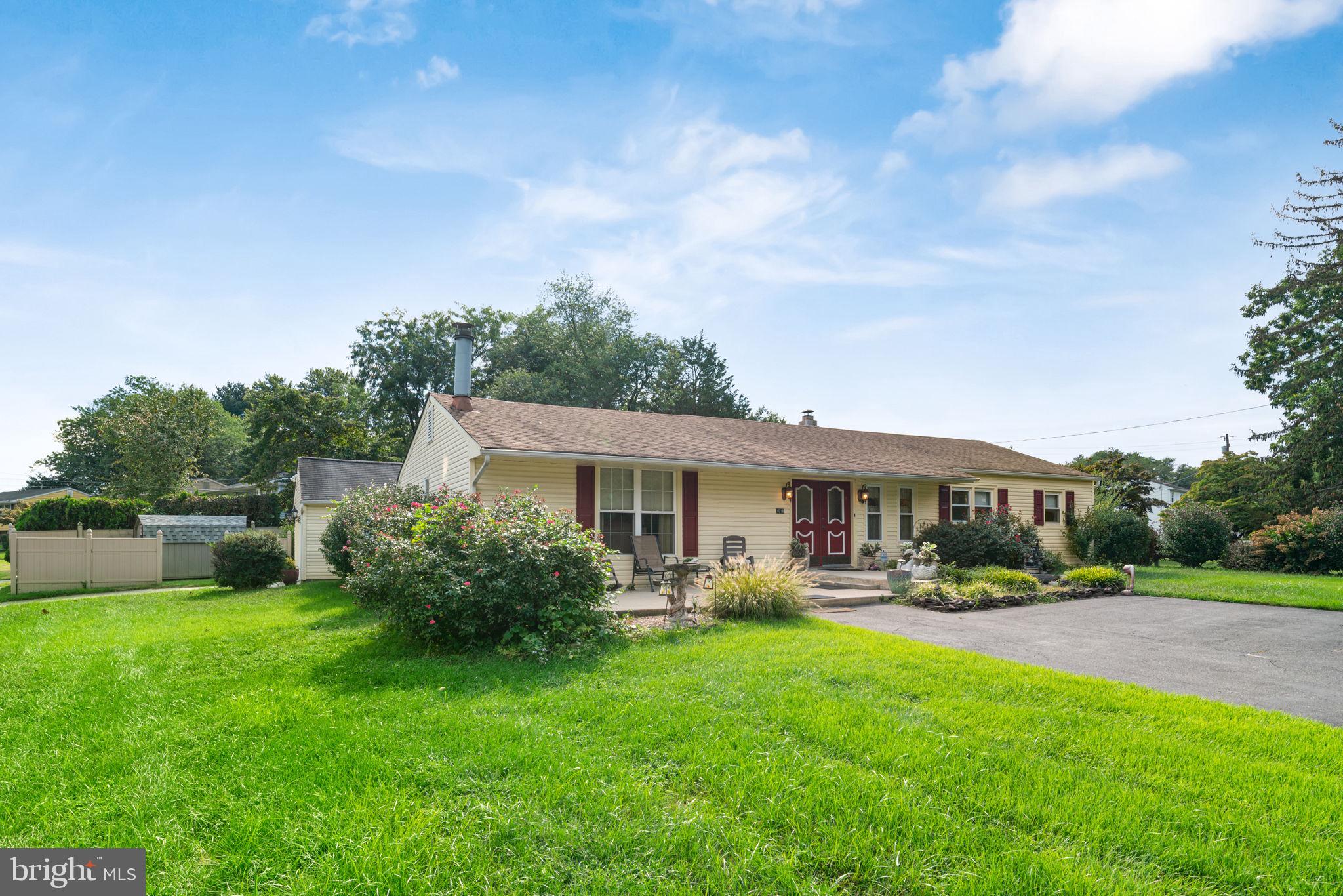 1018 Chews Landing Road Laurel Springs, NJ 08021 - Photo 2 of 29