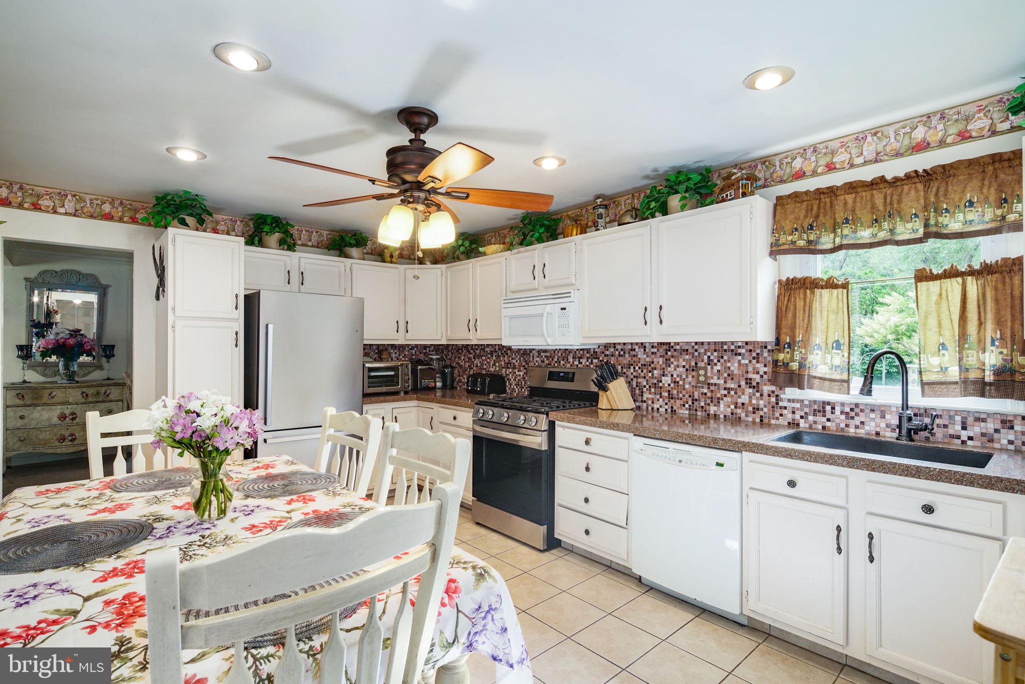 1018 Chews Landing Road Laurel Springs, NJ 08021 - Photo 11 of 29