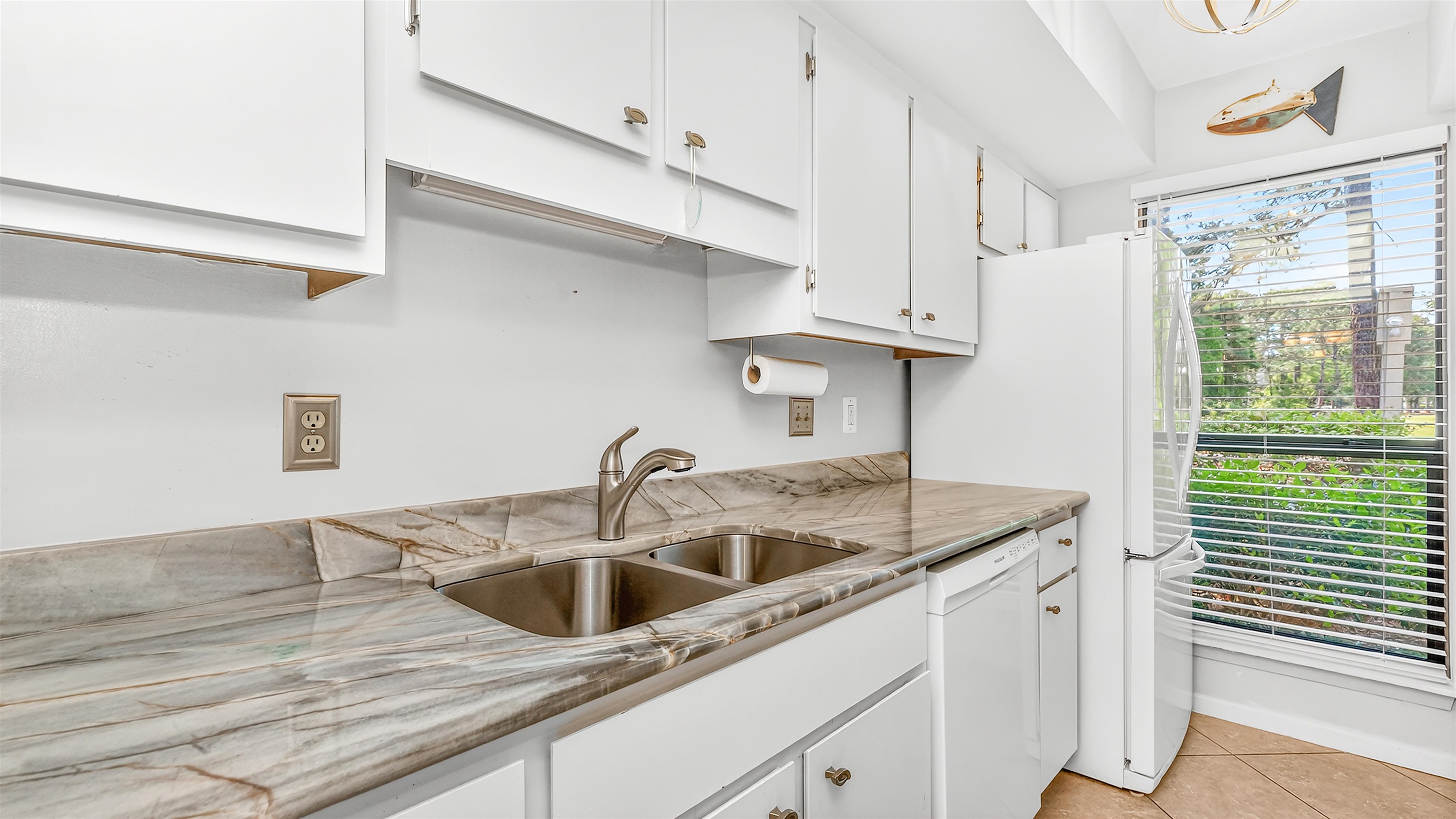 314 Tall Pines Way, Unit 634 Pawleys Island, SC 29585 - Photo 12 of 64