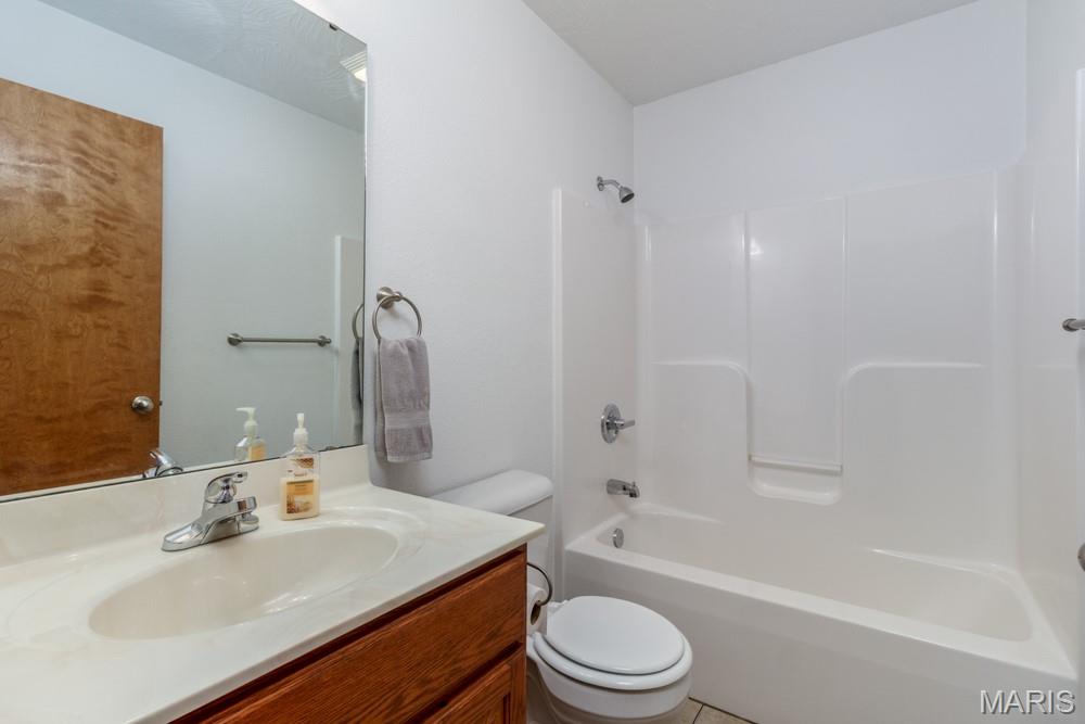 19406 Justice Road Lebanon, MO 65536 - Photo 19 of 24