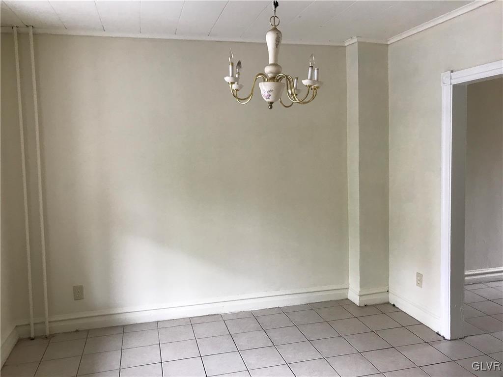 217 Ridge Avenue Allentown, PA 18102 - Photo 2 of 9 Gallery Image 2