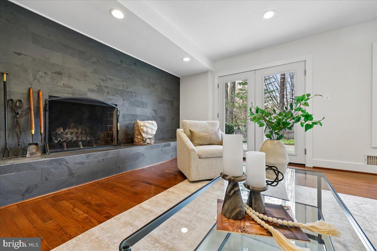 6309 Lenox Road Bethesda, MD 20817 - Photo 16 of 51