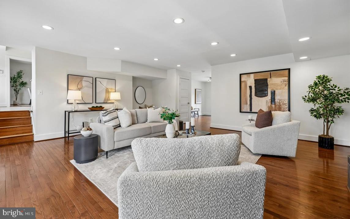 6309 Lenox Road Bethesda, MD 20817 - Photo 17 of 51