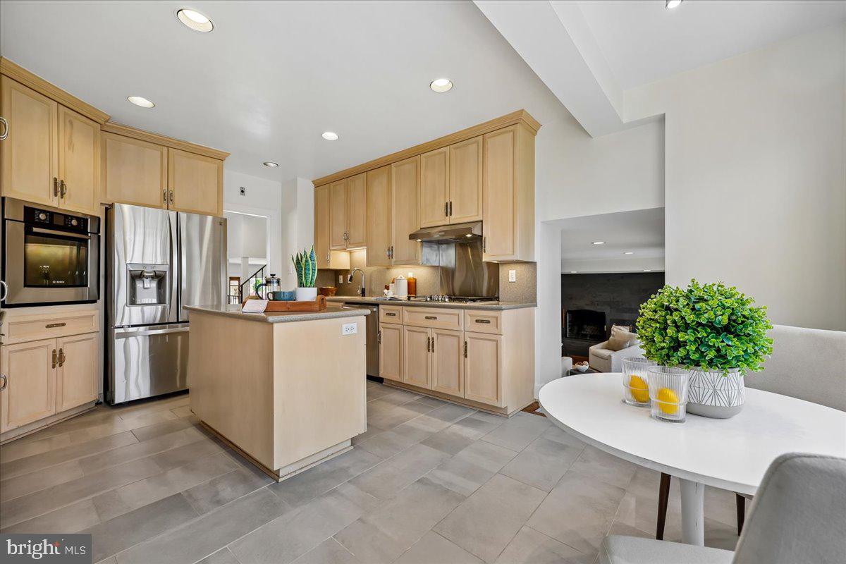 6309 Lenox Road Bethesda, MD 20817 - Photo 19 of 51