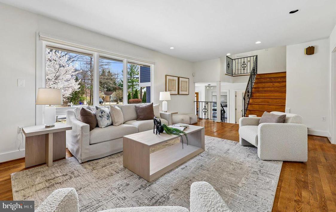 6309 Lenox Road Bethesda, MD 20817 - Photo 7 of 51