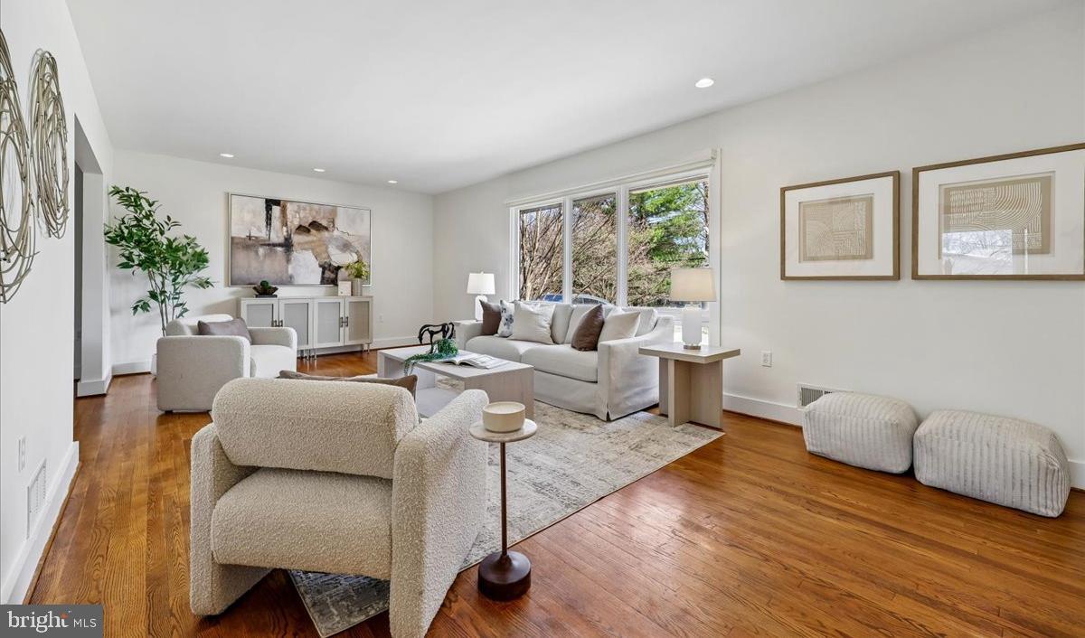 6309 Lenox Road Bethesda, MD 20817 - Photo 8 of 51