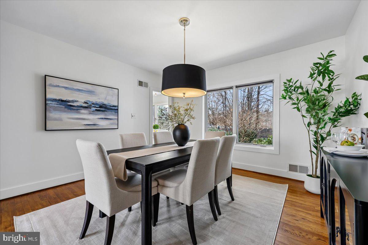 6309 Lenox Road Bethesda, MD 20817 - Photo 10 of 51