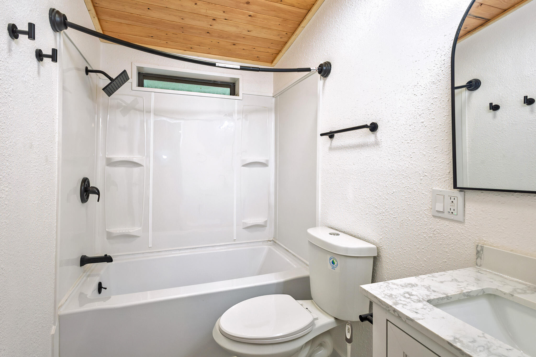 601 Pinewood Way Cave Junction, OR 97523 - Photo 17 of 33 a bathroom with a sink toilet and shower