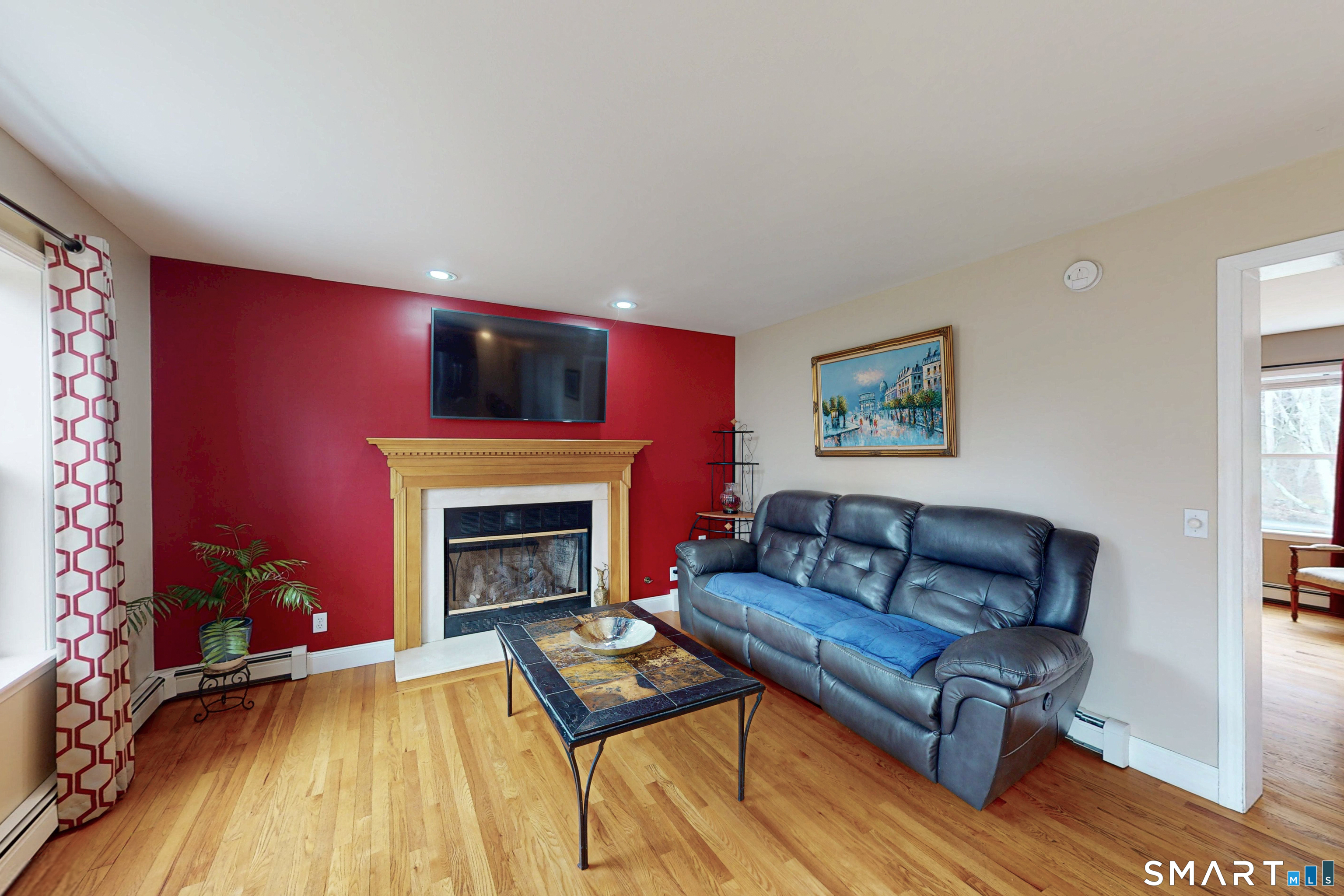 20 Driftway Road Danbury, CT 06811 - Photo 21 of 39