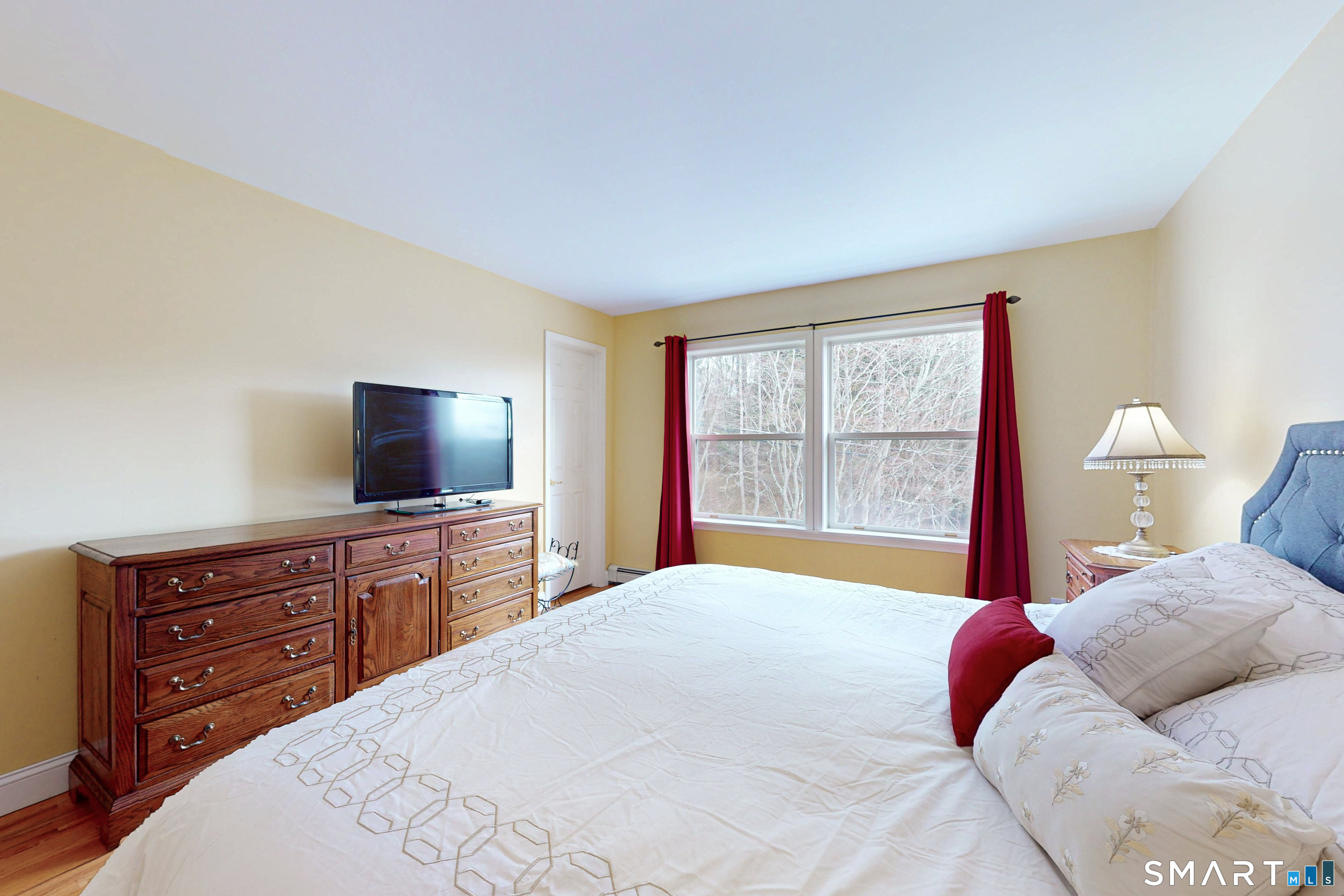 20 Driftway Road Danbury, CT 06811 - Photo 28 of 39