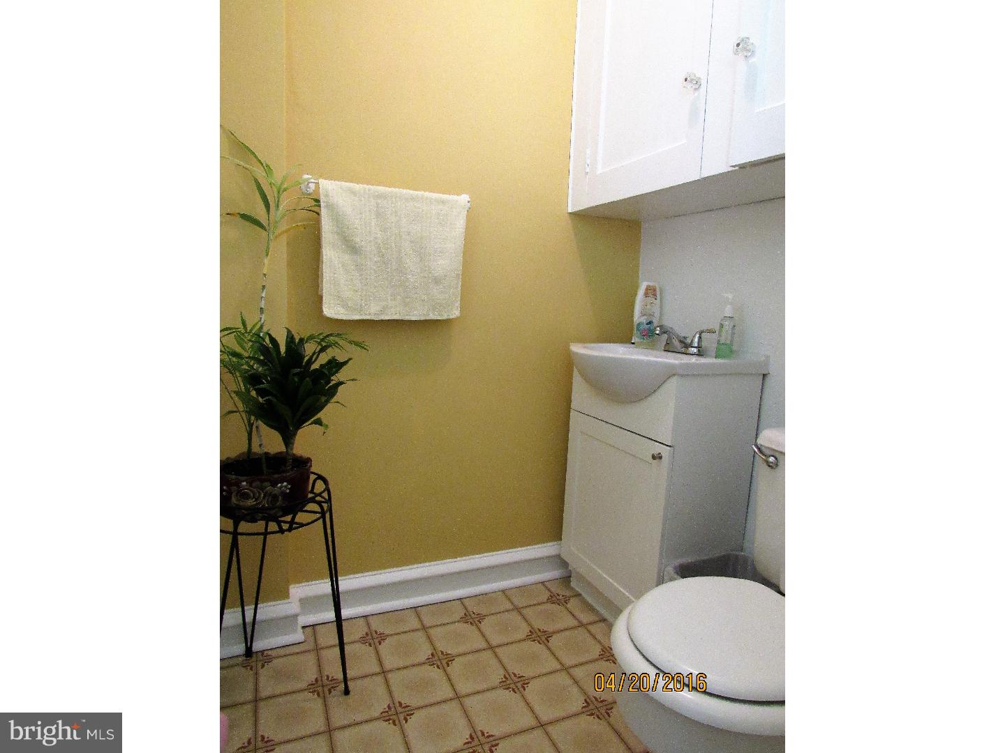 7330 Ryers Avenue Philadelphia, PA 19111 - Photo 12 of 23 Half Bath