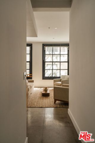 $16,500,000 | 424 South Broadway, Los Angeles, CA 90013