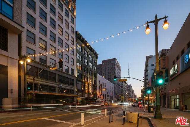 $16,500,000 | 424 South Broadway, Los Angeles, CA 90013