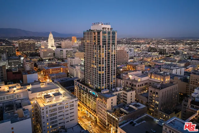 $16,500,000 | 424 South Broadway, Los Angeles, CA 90013