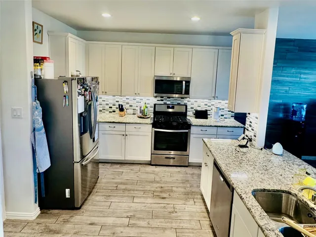 $2,950 | 12615 Barclay Terrace Drive, Humble, TX 77346