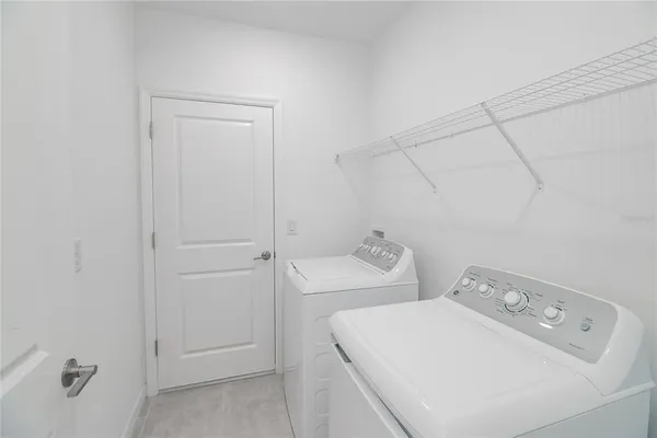 $2,700 | 2068 Babbling Brk Boulevard, Auburndale, FL 33823