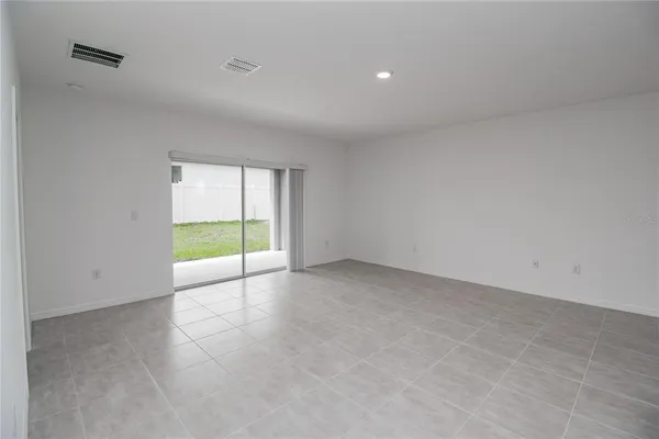 $2,700 | 2068 Babbling Brk Boulevard, Auburndale, FL 33823