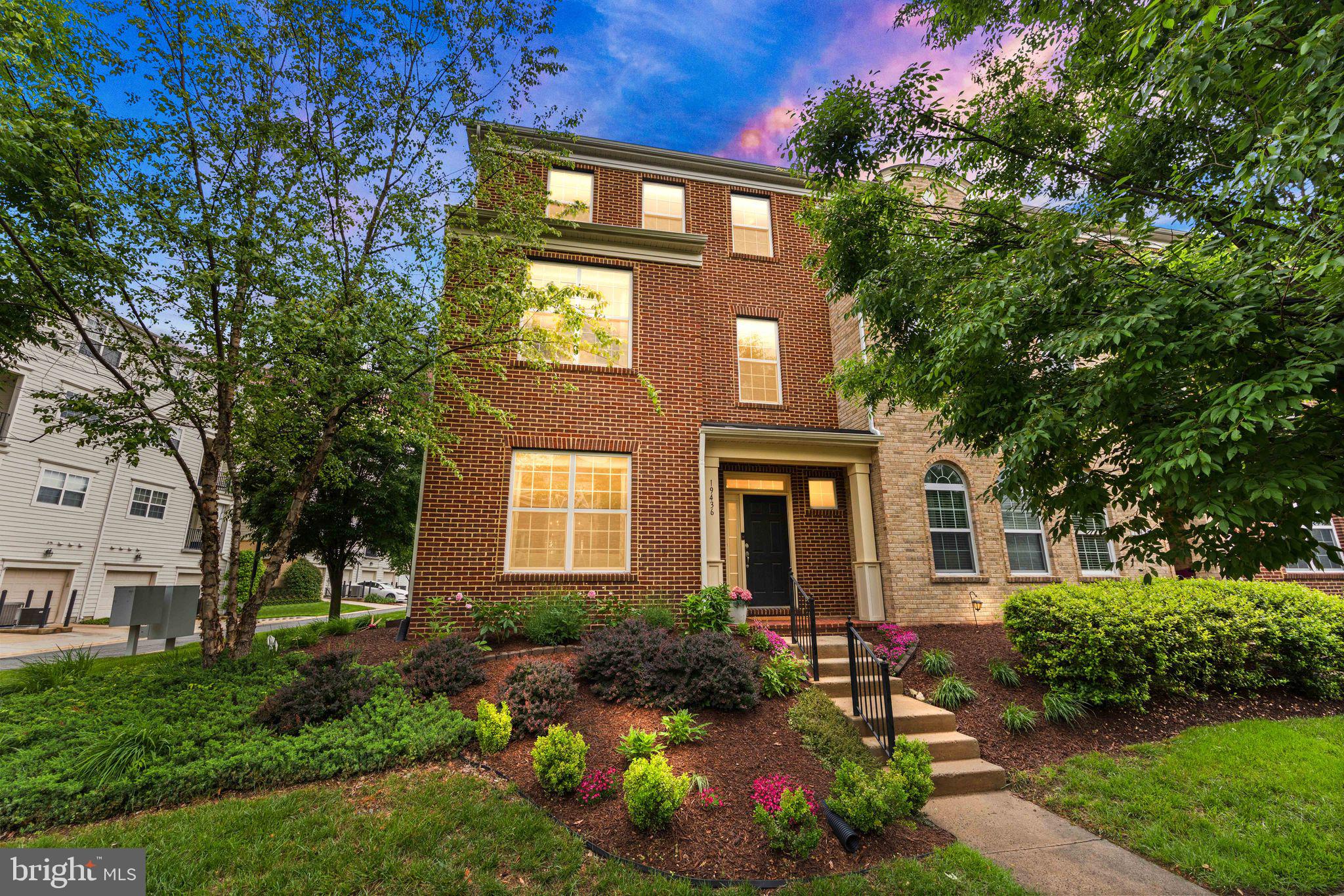 19436 Coppermine Square Leesburg, VA 20176 - Photo 1 of 85