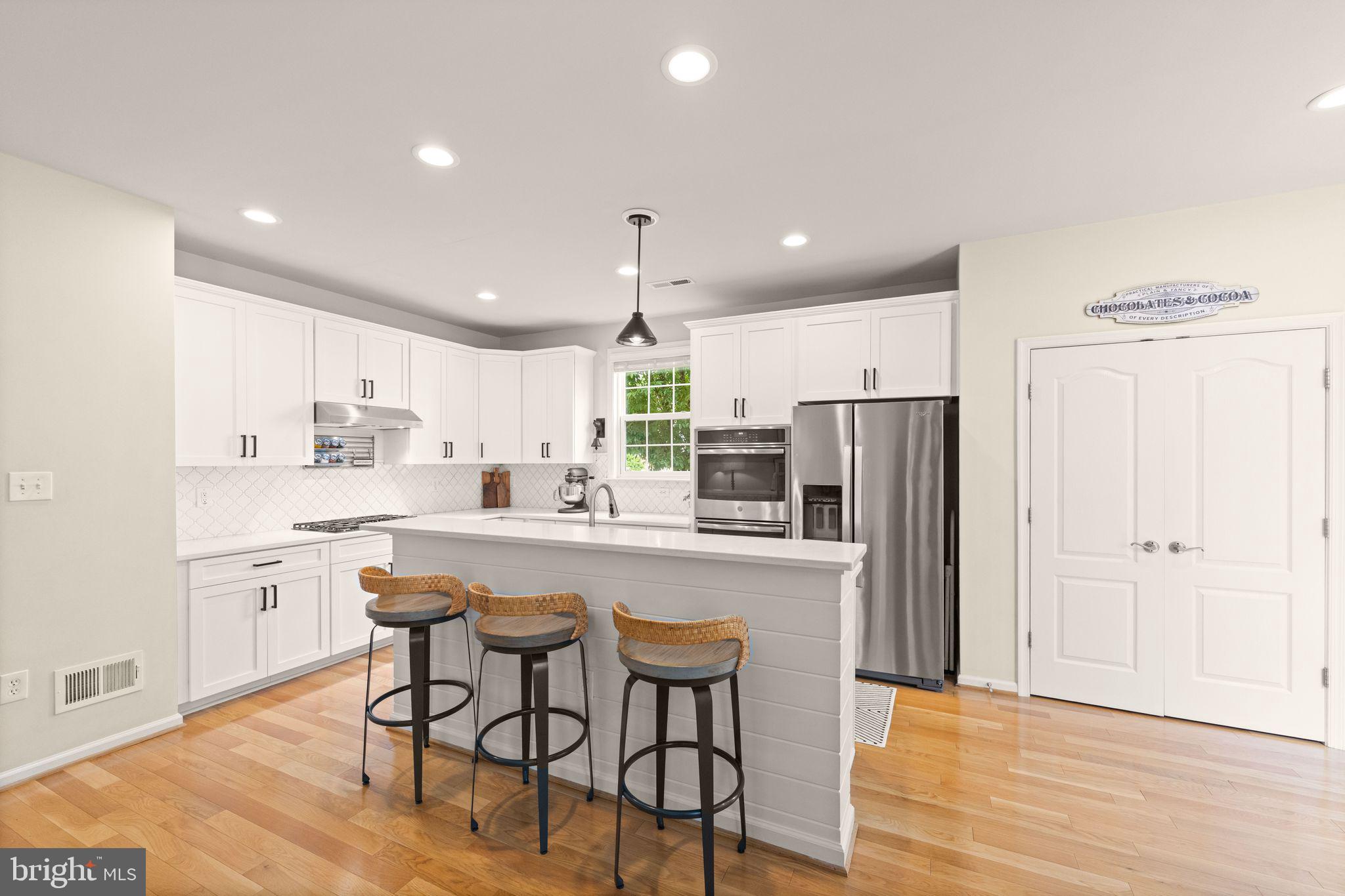 19436 Coppermine Square Leesburg, VA 20176 - Photo 18 of 85