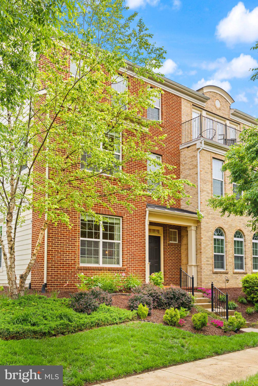 19436 Coppermine Square Leesburg, VA 20176 - Photo 2 of 85