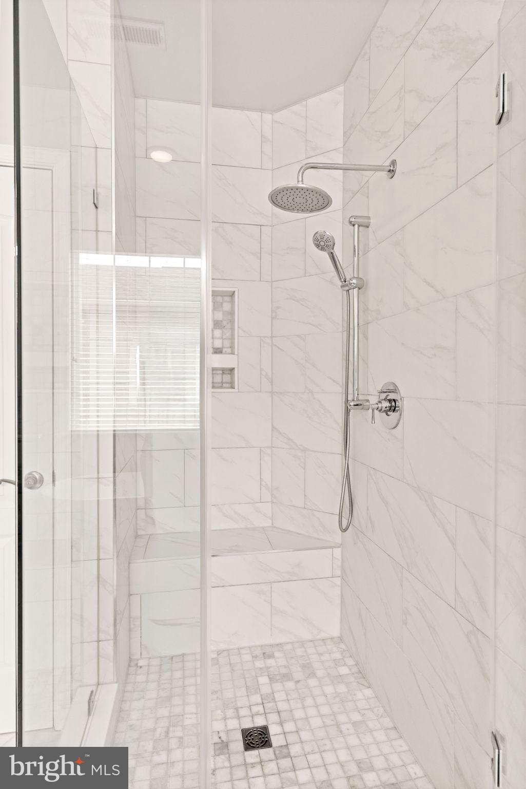 19436 Coppermine Square Leesburg, VA 20176 - Photo 43 of 85