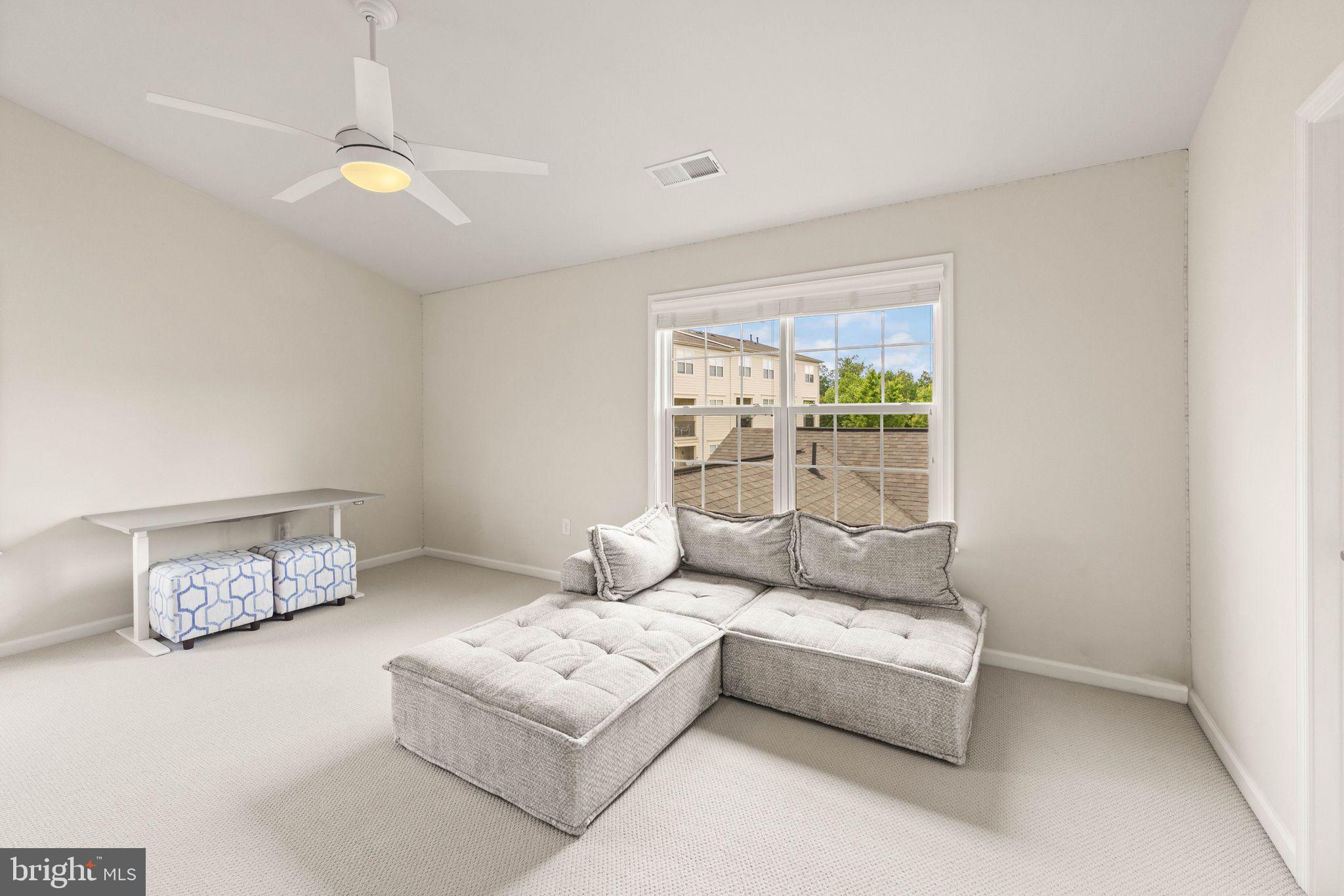 19436 Coppermine Square Leesburg, VA 20176 - Photo 57 of 85