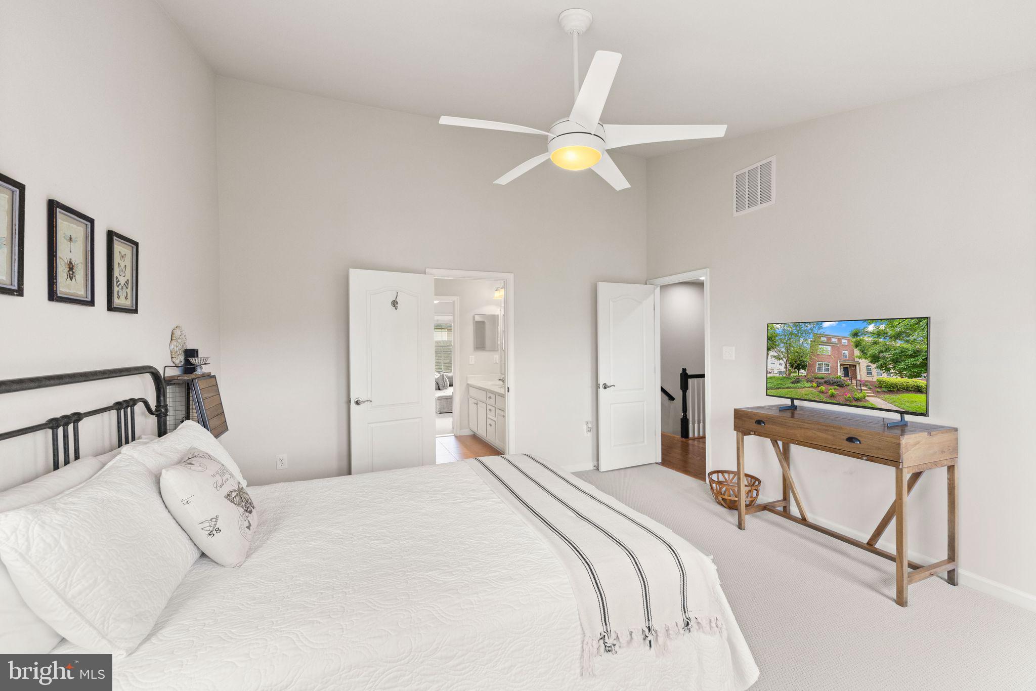 19436 Coppermine Square Leesburg, VA 20176 - Photo 64 of 85