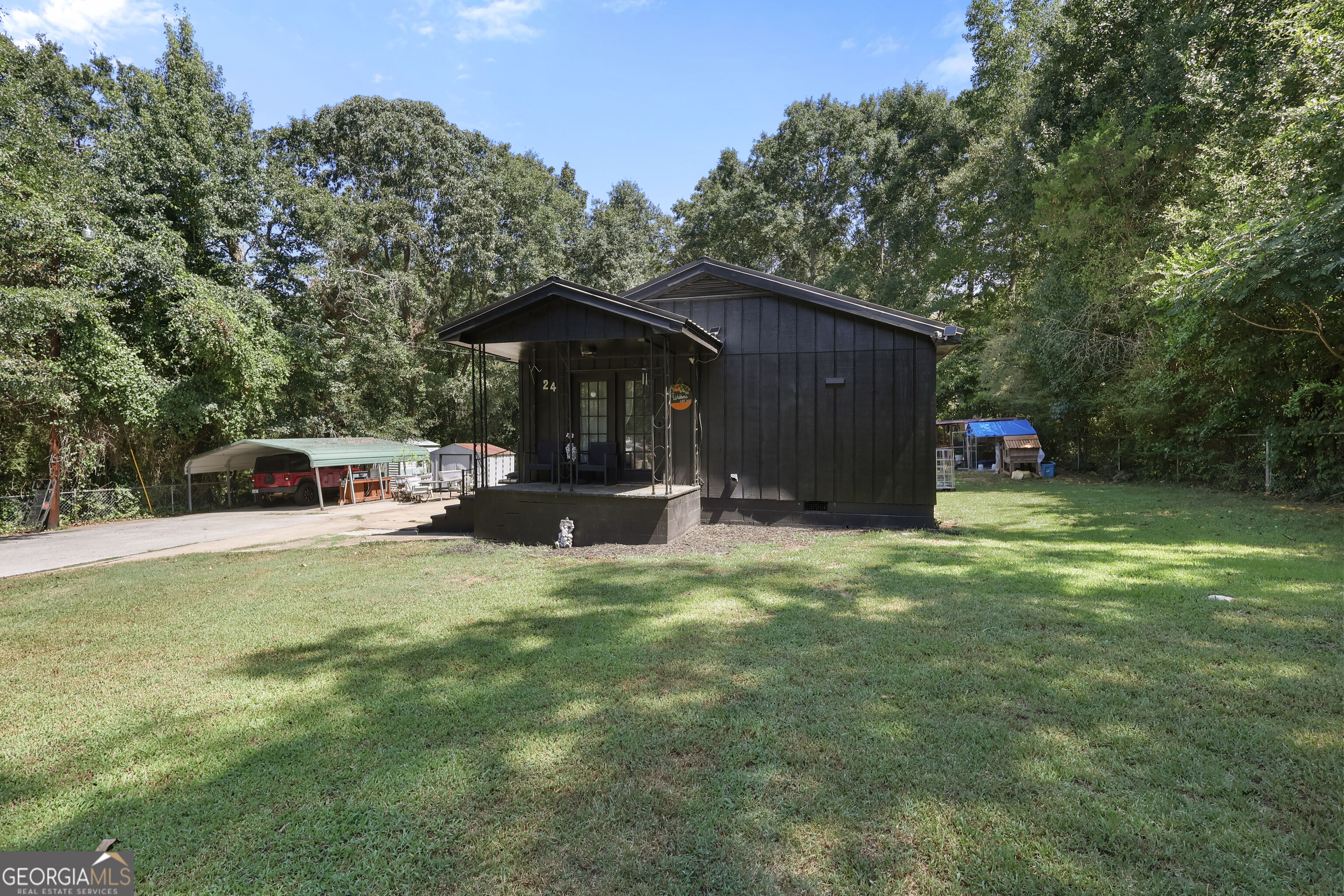 24 Shady Lane Jackson, GA 30233 - Photo 4 of 25 Gallery Image 4