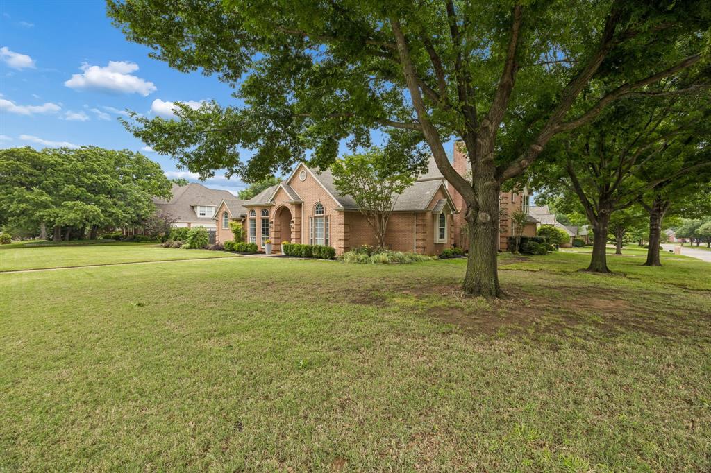1309 Meadow Ridge Court Southlake, TX 76092 - Photo 33 of 34 Expansive Corner Lot