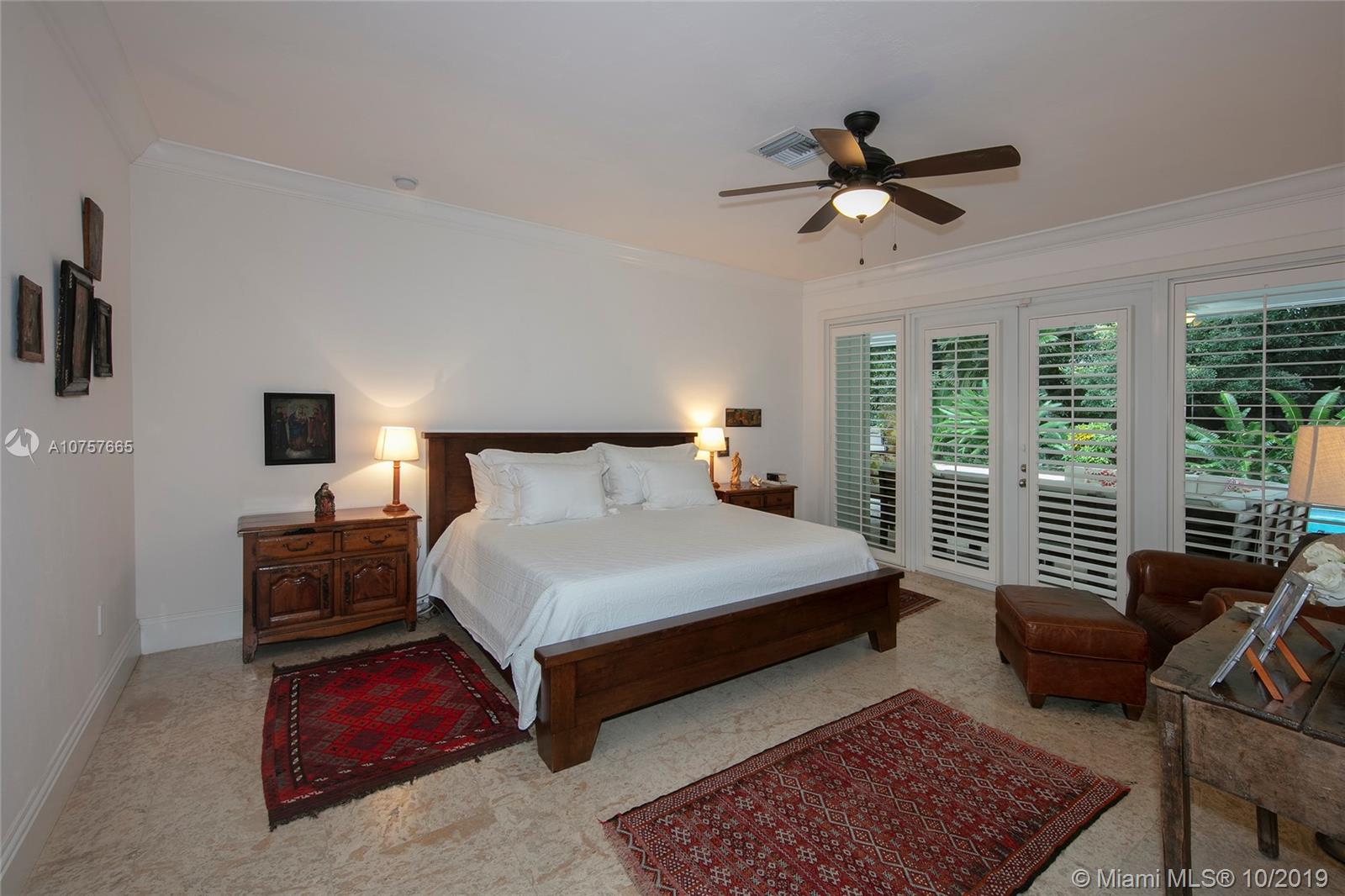 4940 Southwest 77th Street Miami, FL 33143 - Photo 16 of 33