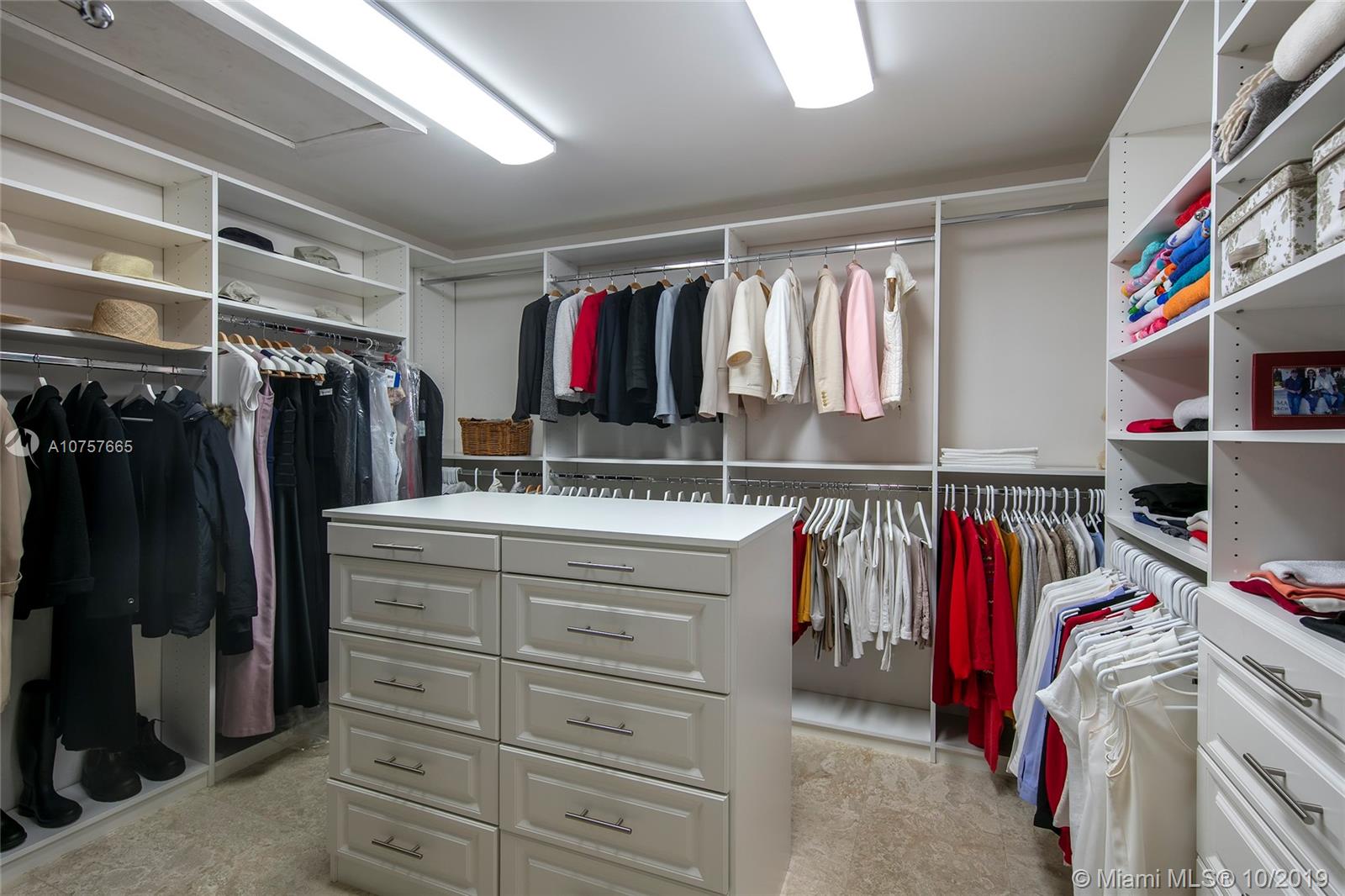 4940 Southwest 77th Street Miami, FL 33143 - Photo 18 of 33