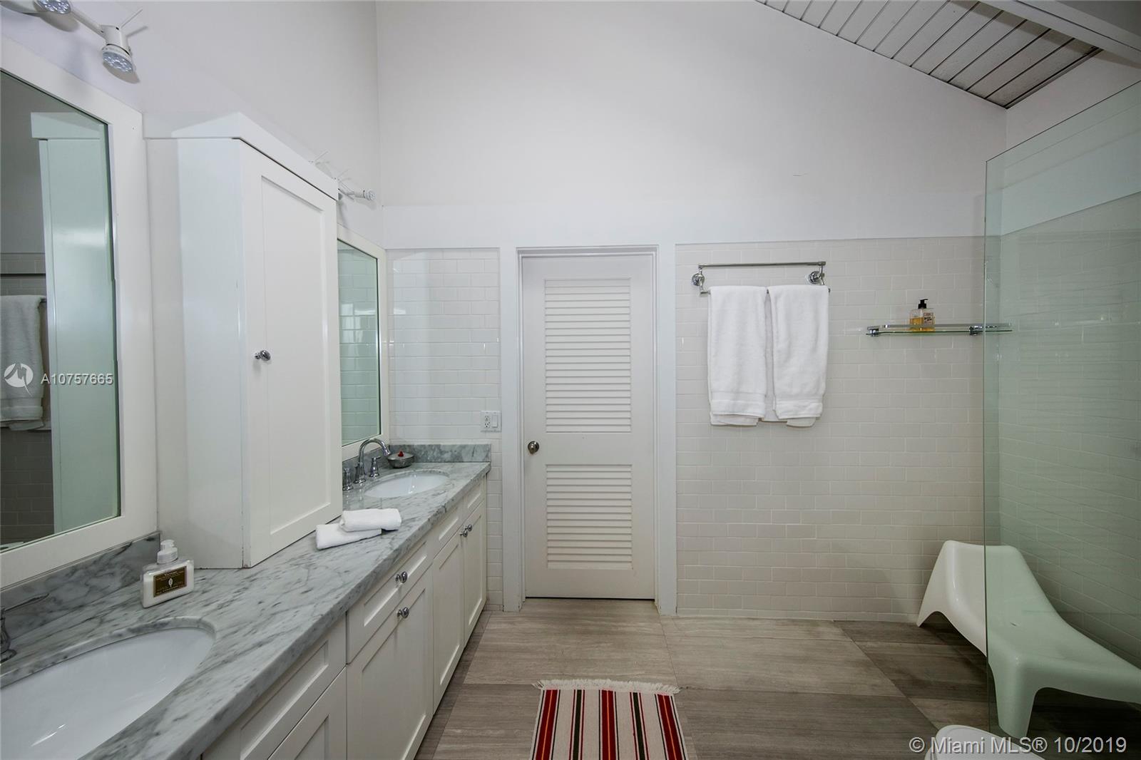 4940 Southwest 77th Street Miami, FL 33143 - Photo 29 of 33