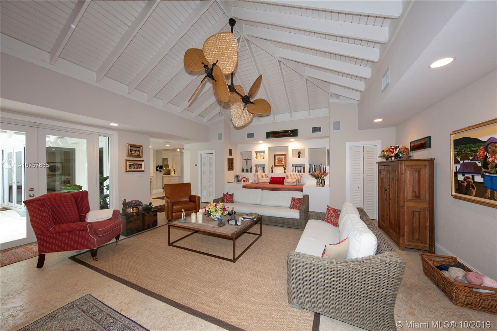 4940 Southwest 77th Street Miami, FL 33143 - Photo 6 of 33