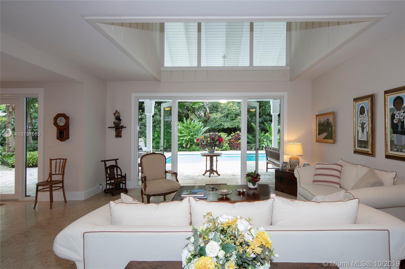 4940 Southwest 77th Street Miami, FL 33143 - Photo 7 of 33