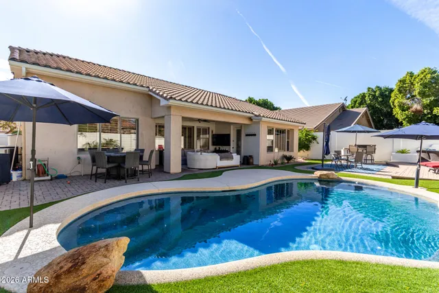 a view of outdoor space